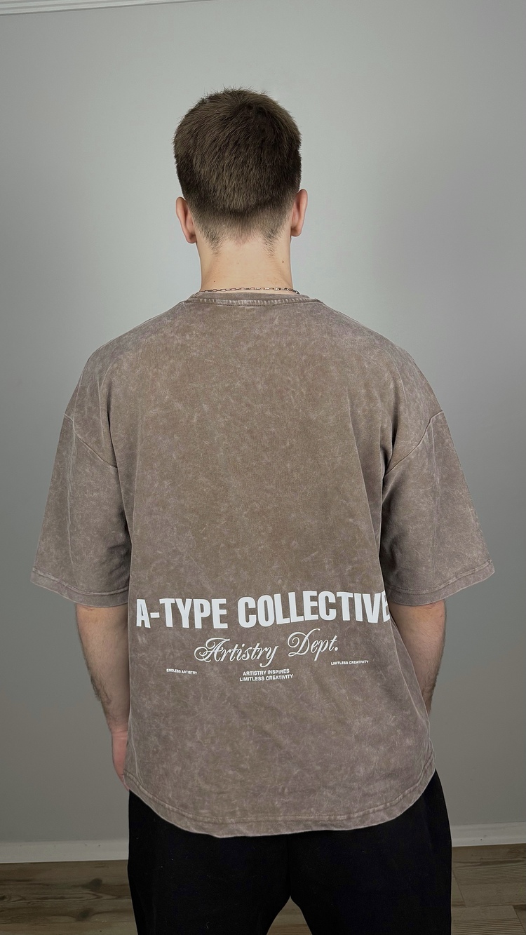 KAHVERENGİ NAKIŞLI OVERSİZE TİŞÖRT